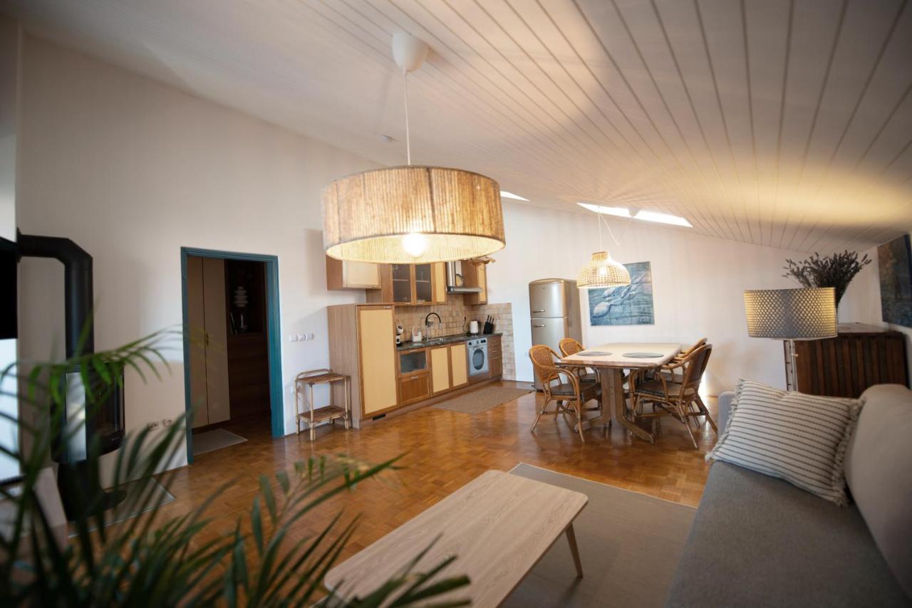 איזולה Modra Luna- Apartment With Terrace מראה חיצוני תמונה